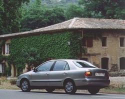 Фотография FIAT MAREA (185)