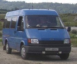 Фотография Ford TRANSIT автобус (E_ _)
