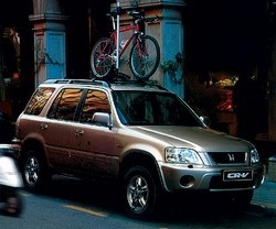 Фотография Honda CR-V I (RD)