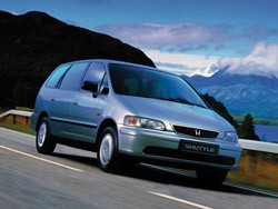 Фотография Honda SHUTTLE (RA)