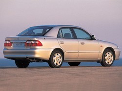 Фотография Mazda 626 V седан (GF)