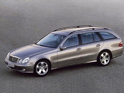 Фотография Mercedes-Benz E-CLASS универсал (S211)