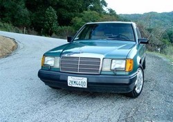 Фотография Mercedes-Benz E-CLASS седан (W124)