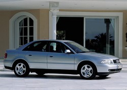 Фотография Audi A4 седан (8D2, B5)