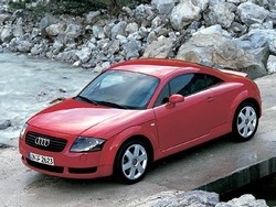 Фотография Audi TT (8N3)