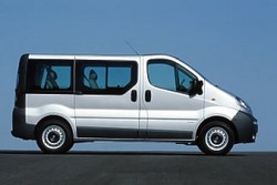 Фотография Opel VIVARO Combi (J7)