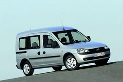 Фотография Opel COMBO (71_)