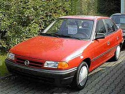 Фотография Opel ASTRA F CLASSIC седан