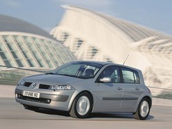 Фотография Renault MEGANE II (BM0 1_, CM0 1_)
