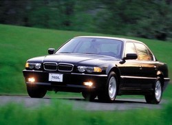 Фотография BMW 7 седан (E38)
