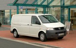 Фотография Volkswagen TRANSPORTER T5 автобус (7HB, 7HJ, 7EB, 7EJ)