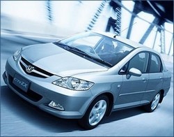Фотография Honda CITY седан