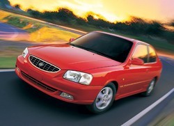 Фотография Hyundai ACCENT II (LC)