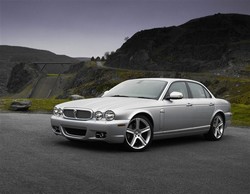 Фотография Jaguar XJ (X350, X358)
