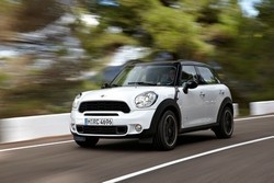 Фотография MINI MINI COUNTRYMAN (R60)