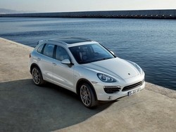 Фотография Porsche CAYENNE