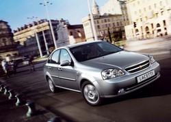 Фотография Chevrolet-Daewoo LACETTI (J200)