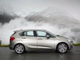 Фотография BMW 2 Active Tourer F45